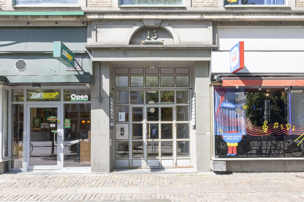 Bild på Kungsgatan 25 och Västra Hamngatan 13
